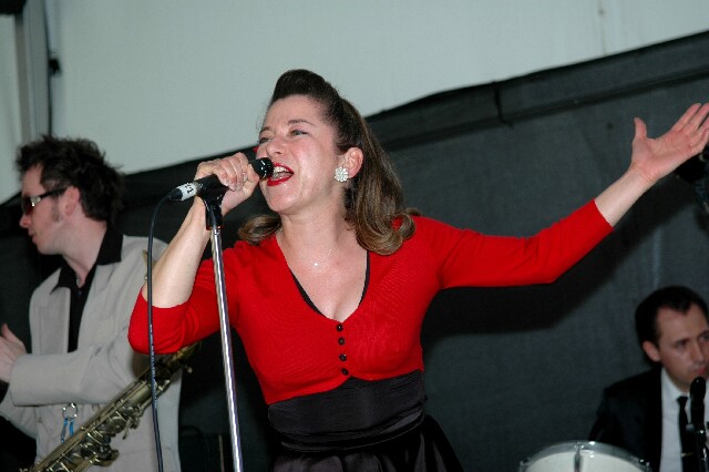 min 2008 05 04 retro rhythm 301